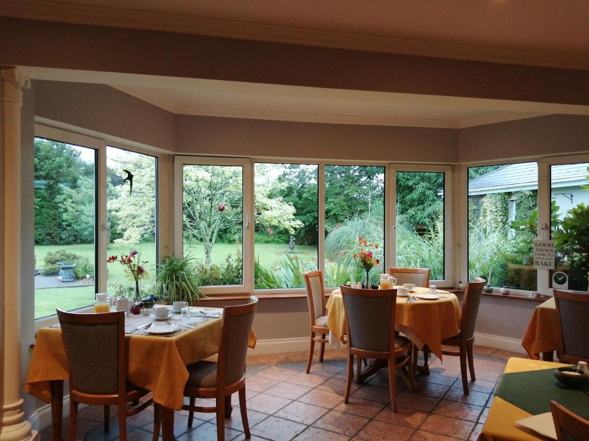 Applecroft House Bed & Breakfast Киларни Екстериор снимка