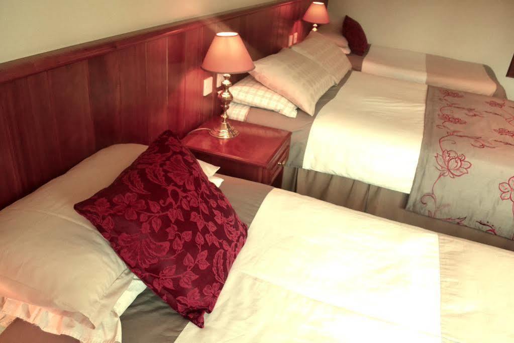 Applecroft House Bed & Breakfast Киларни Екстериор снимка